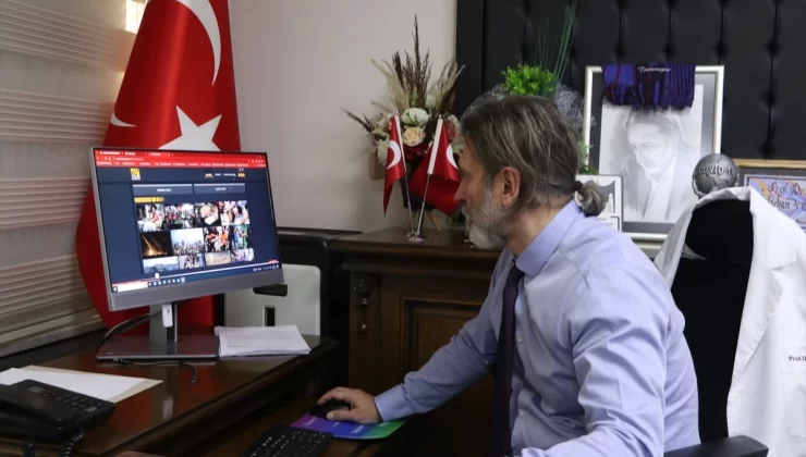 Atatürk Üniversitesi Araştırma Hastanesi Başhekimi Prof. Dr. Bilgehan Erkut, Yılın Kareleri oylamasına katıldı