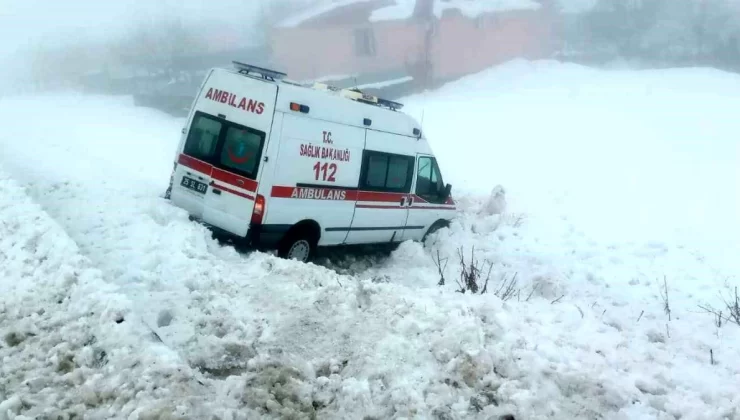 Bingöl’de Ambulans Kaza Yaptı, 5 Kişi Yaralandı