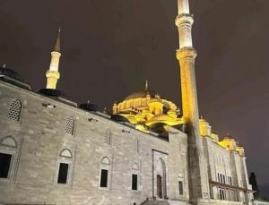 Fatih Camii’nde anlamlı buluşma: Birliğimiz için duadayız