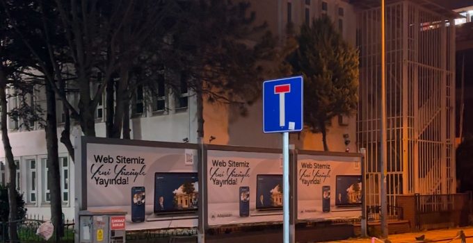 Adapazarı’nda Kültür ve Reklam Dengesi