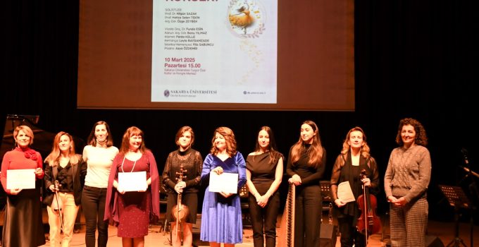 Sakarya Üniversitesinde Kadınlar Günü Programı Düzenlendi