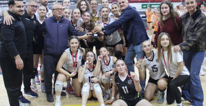 Serdivan’ın Sultanları’ndan Tarihi Final: Sakarya Kupası 3-0’la Serdivan’a Gitti