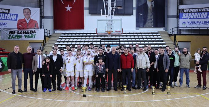 Serdivan Belediyesi Basketbolda Şampiyonluğa Ulaştı