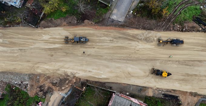 Şehir Merkezine Yeni Ulaşım Omurgası: Alparslan Türkeş Caddesi’nde Üstyapı Süreci Başladı