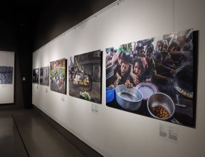 Dünya Gündemini Yansıtan Kareler Sakarya’da Sanatseverlerle Buluştu