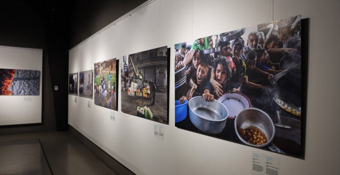 Dünya Gündemini Yansıtan Kareler Sakarya’da Sanatseverlerle Buluştu