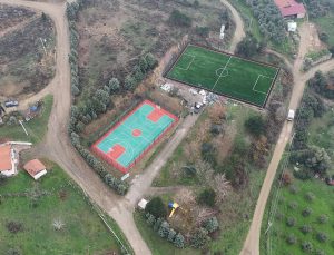 Geyve’nin Güneyinde Spor Hamlesi: Bayat ve Eşme’de Sahalar Açılışa Hazır