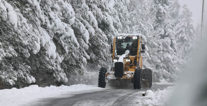 Büyükşehir’den 17.00 Kar Durum Raporu: 31 Grup Yolu Ulaşıma Açıldı