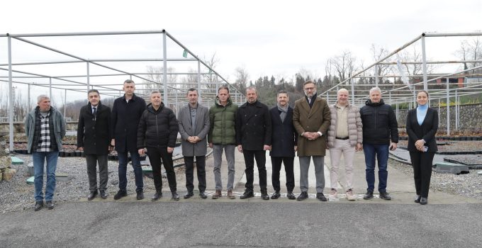 SATSO Meclis Üyeleri Sapanca’daki Doku Kültürü Laboratuvarını Yerinde İnceledi