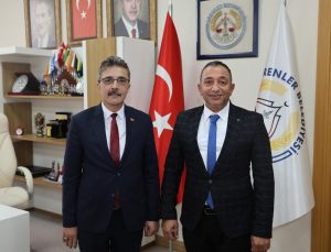 Çarşamba Pazarı Esnafının Talepleri Erenler Belediyesi’ne Taşındı