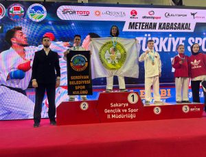 Serdivan Belediyesi Karate Takımı’ndan Türkiye Finallerinde 9 Madalya