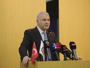 Başkan Altuğ: “Üretici finansmana ulaşamadığı için rekabette geri kalıyor”