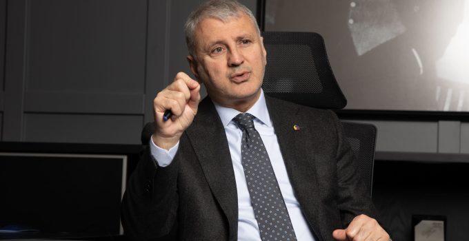 Başkan Altuğ’dan Kanatlı Eti İhracat Yasağına Tepki: “Üretici Ağır Bedel Ödeyebilir”