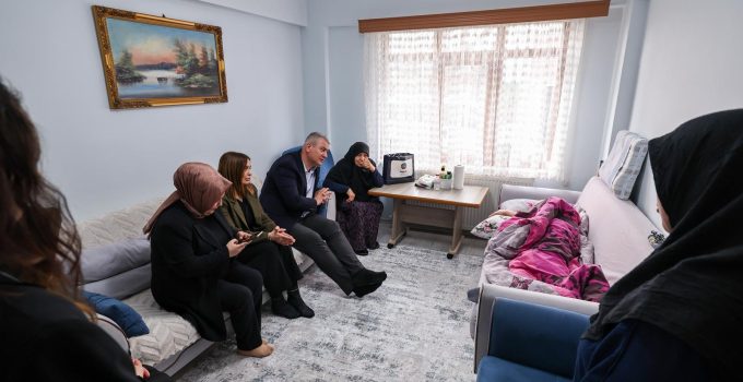 Ramazan’da Dayanışma Serdivan’da Büyüyor