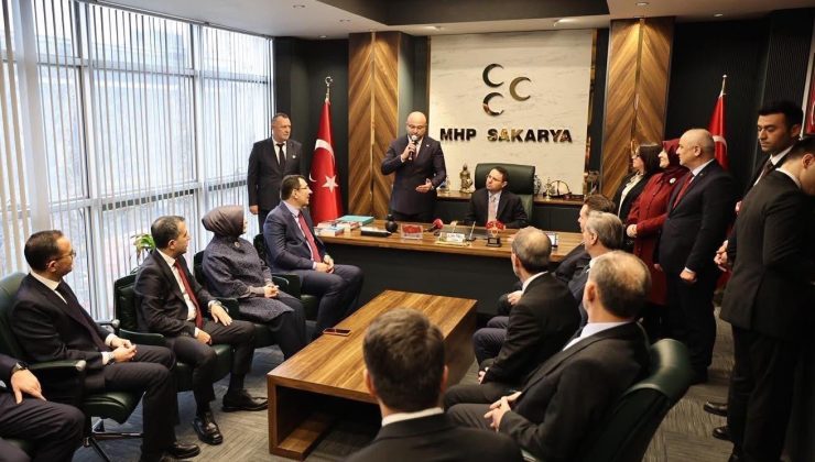 Akın Gürlek’ten MHP Sakarya’ya Ziyaret