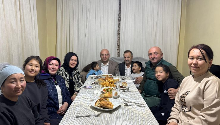 MHP’den Erenler’de Gönül Buluşmaları