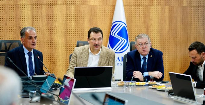 Sakarya Üniversitesi’nde Kritik Toplantı: Hedef İlk 4