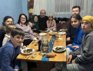 MHP Kaynarca’da Gönül Sofrasında